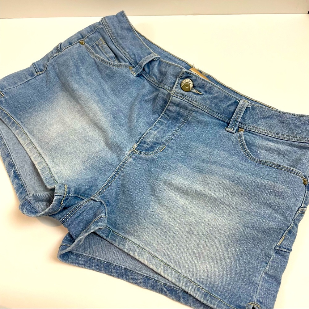 Blue Spice Denim Jean Shorts pockets like new size 11